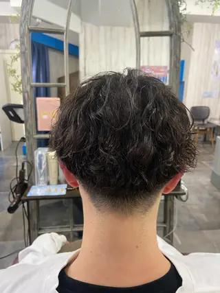 ショート パーマ メンズ カットパーマ✂️ 小坂田玲亜のヘアスタイル