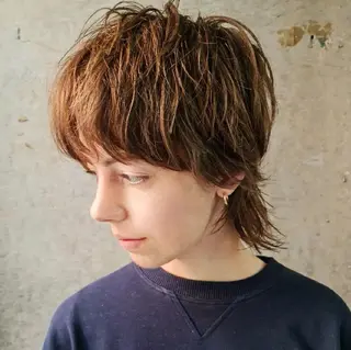 ショート イシグリ イチのヘアスタイル