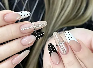 ネイル Pure&Rich Nailのネイルデザイン