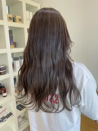 ロング カラー mir MIYUのヘアスタイル