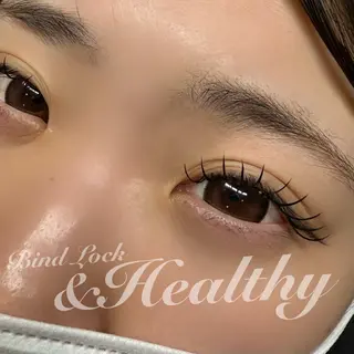 マツエク・マツパ NOA名駅束感まつげ ×眉毛SENA‪🎀のマツエク・マツパデザイン