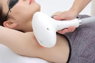 三上 恵美のマツエク・マツパデザイン