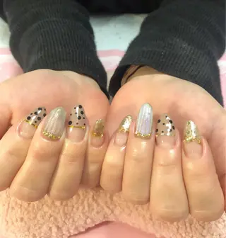 ネイル ＧＬAD グラットのネイルデザイン
