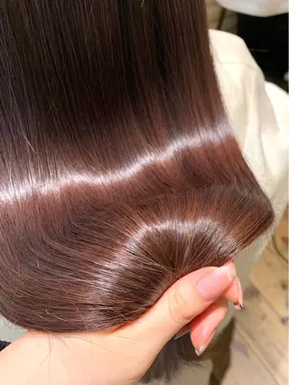 ロング 近鉄奈良 カラー　うのさくらのヘアスタイル