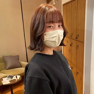 ミディアム カラー 奥村 紗季のヘアスタイル