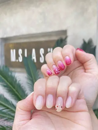 ネイル Mayu .のネイルデザイン