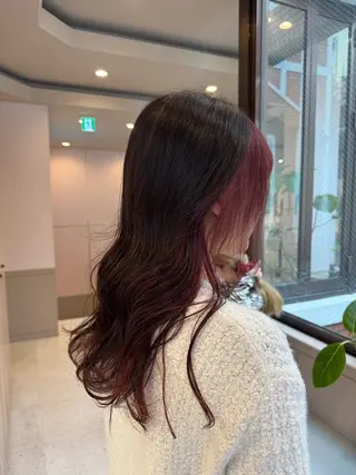 カラー AYATO 'のヘアスタイル