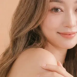 ネイル Eyeherbskin所属・MIE/ 札幌東区まつげパーマのマツエク・マツパデザイン