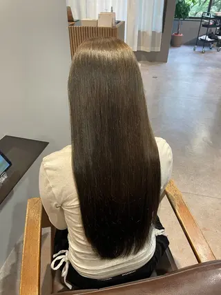 ロング カラー Mimi🎀ブリーチ なし透明感 Ｗカラーのヘアスタイル