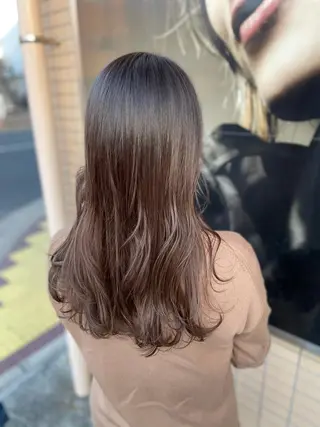 カラー 坂野 結子のヘアスタイル