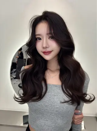 ロング 🩵透明感艶髪 縮毛矯正masa🩵のヘアスタイル