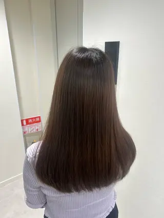 ロング ルナ/レイヤー /ベージュのヘアスタイル