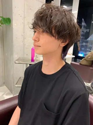 パーマ メンズ イシイ リョウヘイのヘアスタイル