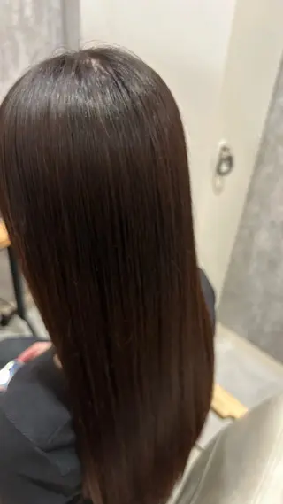 ロング カラー ヘアアレンジ 似合わせ 顔周りYUUGAのヘアスタイル