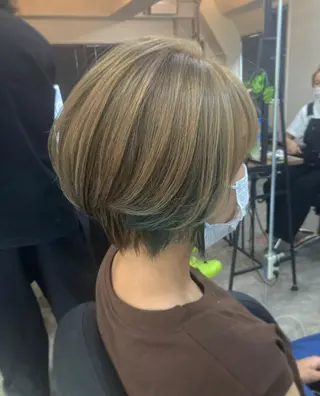 ショート カラー 猫ッ毛さんヘア🐈 Misa【女性】のヘアスタイル