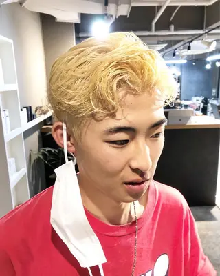 カラー ヘアアレンジ メンズ メンズ特化✂️栗原 侑也のヘアスタイル