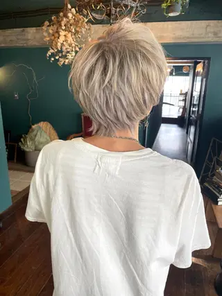 ショート vivre libreのヘアスタイル
