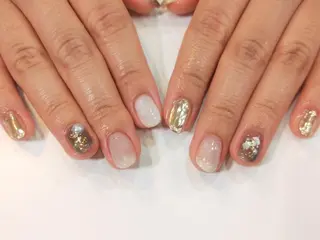 ネイル はばすみれ🎀ﾈｲﾙ 光ﾌｪｲｼｬﾙ ﾍｱのネイルデザイン
