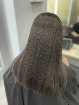 セミロング 中原 栞奈のヘアスタイル