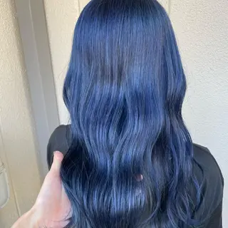 セミロング カラー インナーカラー 推し ブリーチ  髪質改善のヘアスタイル