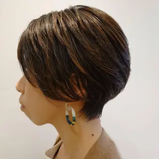 ショート くびれショート・ボブ カットorパーマ特化のヘアスタイル
