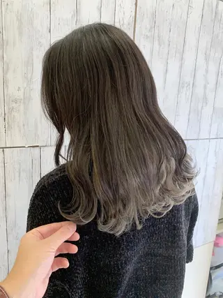 セミロング カラー 町田で叶う本物の 髪質改善 鍋谷勇のヘアスタイル