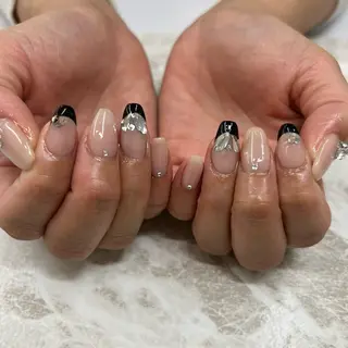 ネイル METEOR💫 staffのネイルデザイン
