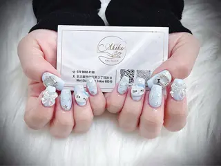 ネイル AKIKO ネイルサロンのネイルデザイン