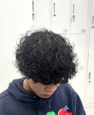 パーマ メンズ ニュアンス/フェザー /ウルフ/伶馬のヘアスタイル