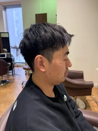 ショート メンズ 溝口 槙里也のヘアスタイル