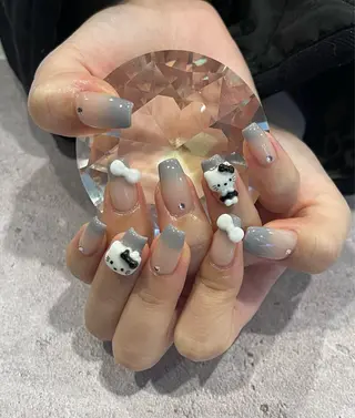 ネイル Nobody_ Linのネイルデザイン