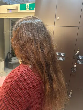 カラー 酒井 千遙のヘアスタイル