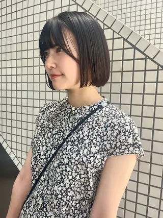 ショート カラー ヘアアレンジ 🌷ボブ/髪質改善 ストレートのヘアスタイル