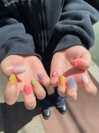 ネイル はばすみれ🎀ﾈｲﾙ 光ﾌｪｲｼｬﾙ ﾍｱのネイルデザイン