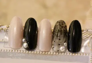 ネイル Elio所属・Elio 国泰寺のネイルデザイン