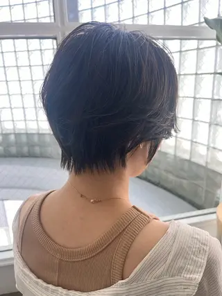 ショート MILIA 古石　和奈のヘアスタイル