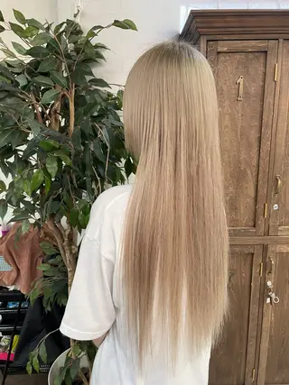 ロング Caracore なんば店のヘアスタイル