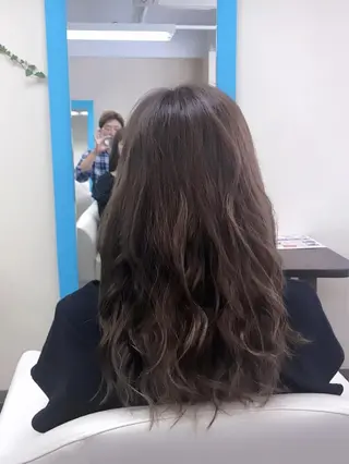 ロング カラー 中野 大士のヘアスタイル