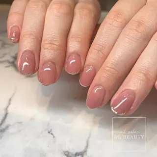 ネイル .. momoko🕊のネイルデザイン