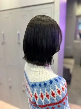 ミディアム 艶髪特化矯正カット ✨️MOMOEのヘアスタイル