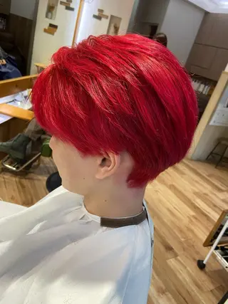 ショート @.t所属・代表　しみず としやのヘアスタイル