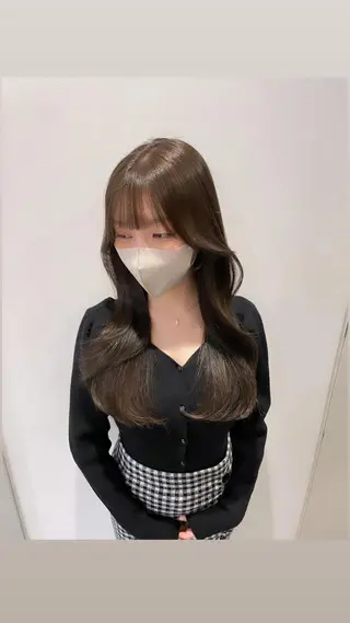 ロング 銀座/レイヤーカット 🤍内野すみれのヘアスタイル