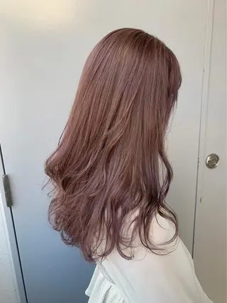 ロング カラー ヘアアレンジ 🐩推し活🐩 FUTABA🍒のヘアスタイル