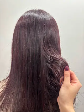 ミディアム 池田 晴乃のヘアスタイル