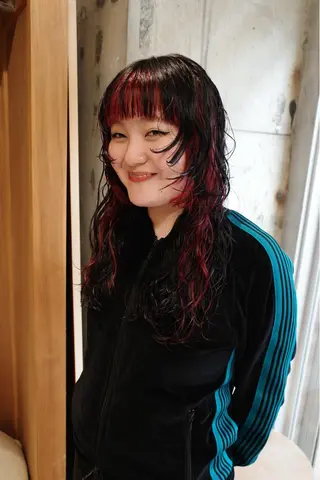 セミロング 似合わせパーマ 鮫島竜海のヘアスタイル