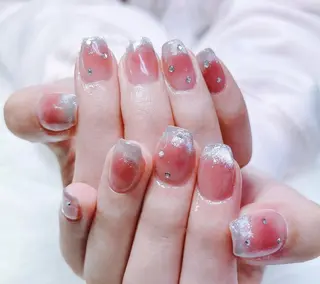 ネイル MoonNail ユリ🌸のネイルデザイン