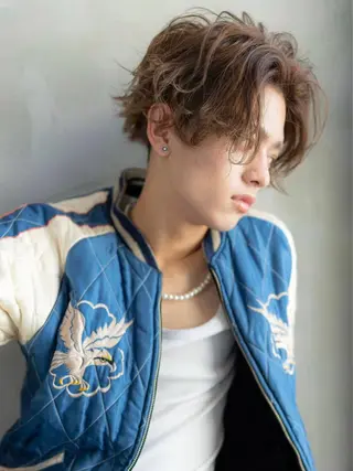 ショート メンズ ⚡メンズパーマフ ェードカットTomyのヘアスタイル