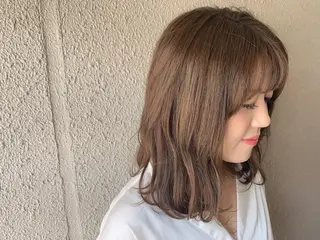 セミロング カラー サダハルカ ｜chouetteのヘアスタイル
