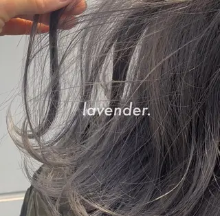 ミディアム カラー RINA🧤 デザインとボブのヘアスタイル