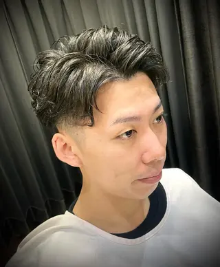 ショート パーマ 浅見 天翔のヘアスタイル